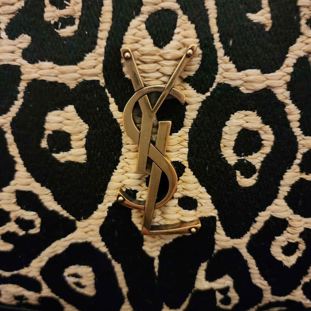 ‼️SOLD‼️YSL Lou Crossbody Bag - Picture 2 of 8